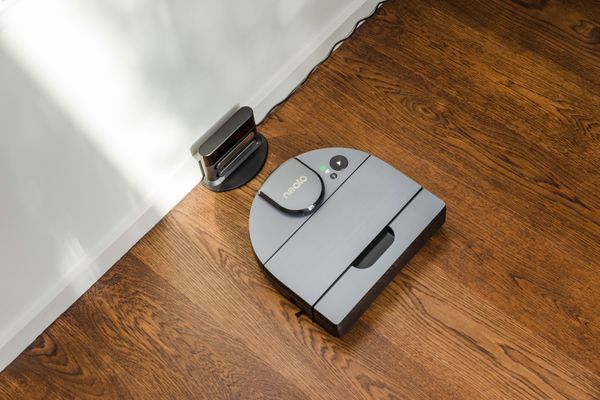 d10 robot vacuum